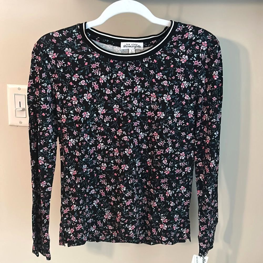 Ten Sixty Sherman - SIZE L - Girls - Long Sleeve Flower Top - New!